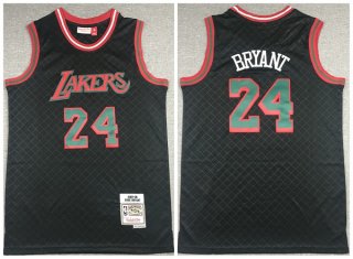 Men's Black Los Angeles Lakers #24 Kobe Bryant 2007-08 Throwback Hardwood Classics Stitched Jersey