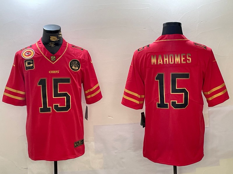 Men's Kansas City Chiefs #15 Patrick Mahomes Red Gold Team Logo Stitched Football Jersey