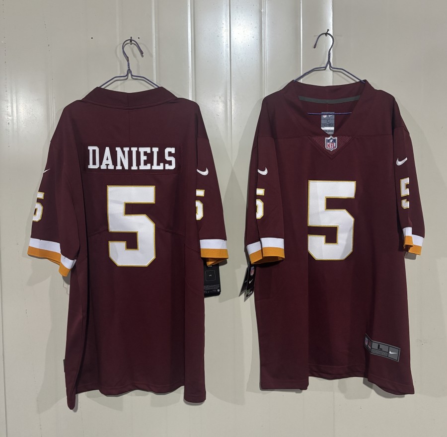 Men's Washington Commanders #5 Jayden Daniels Burgundy 2026 Vapor Limited Stitched Football Jersey
